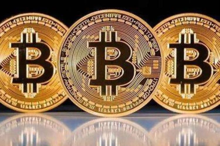 <a title='注册送数字货币' href='https://okk.meibanla.com/btc/ok.php' target='_blank' class='f_a'>数字货币</a>比特币和现货黄金你会投资哪个？