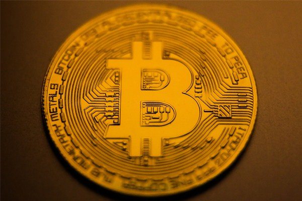 XT交易所关于暂停ETH及ETH代币充提的公告