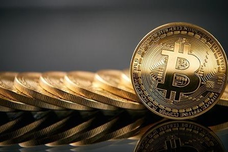 为什么区块链仅在数字金融领域获得成功？