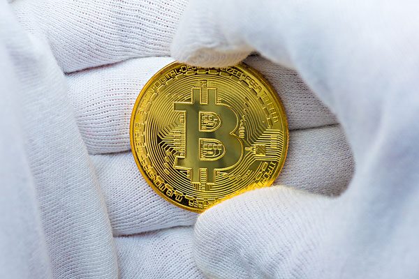 从滴滴到比特币，走向零摩擦经济的新时代