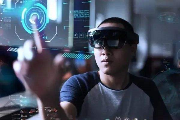 元宇宙是什么，元宇宙是5G技术吗？